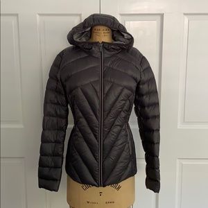 BCBGeneration Ultra Light Packable Down jacket